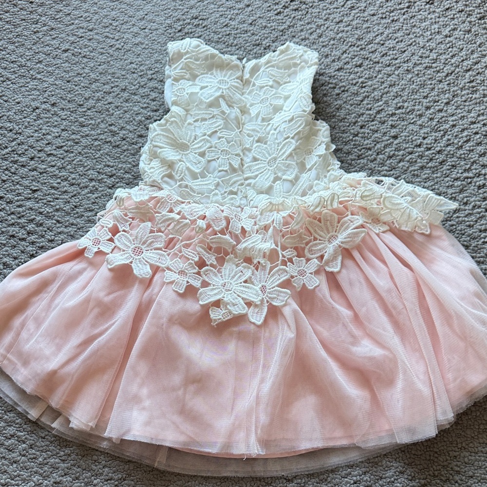 Girls' Ivory Lace Bodice with Blush Pink Tulle Skirt Formal Dress - Picture 7 of 7